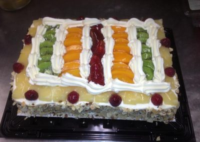 cake with fruits